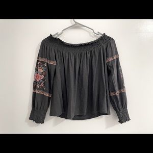 american eagle off the should top